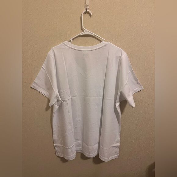 Fila Women’s T-Shirt size: 2X - Picture 2 of 4